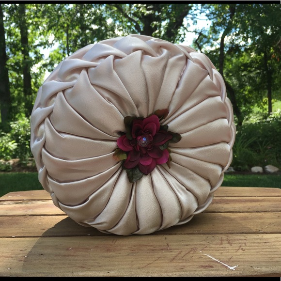 Handmade tufted round silky flower decorative throw pillow - Picture 6 of 7